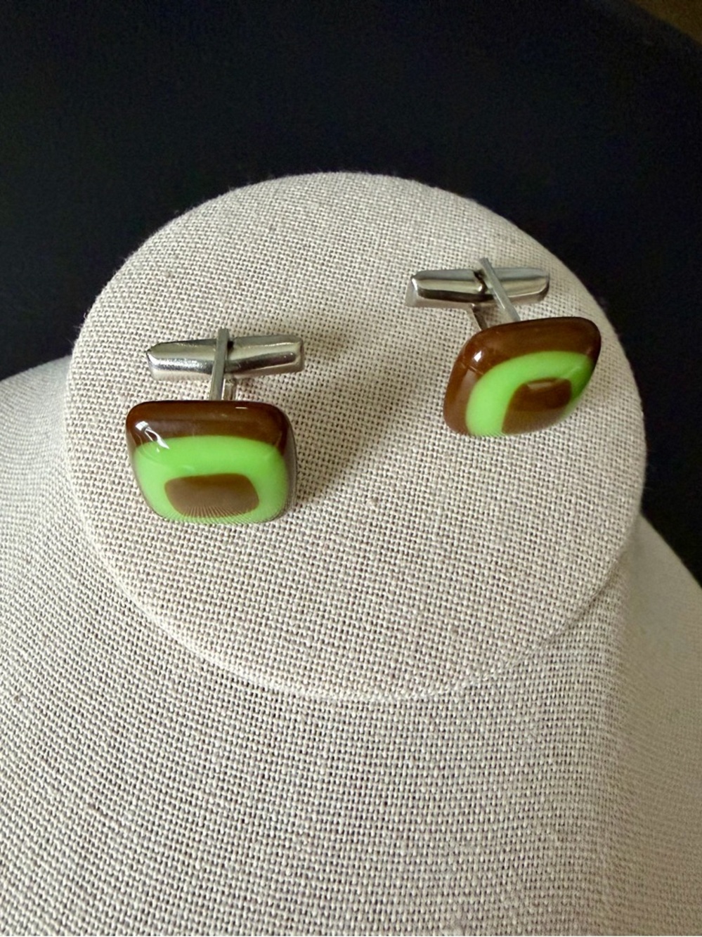💚🤎 Mid-Century Square Cufflinks – Lime Green & Chocolate Brown Inlay